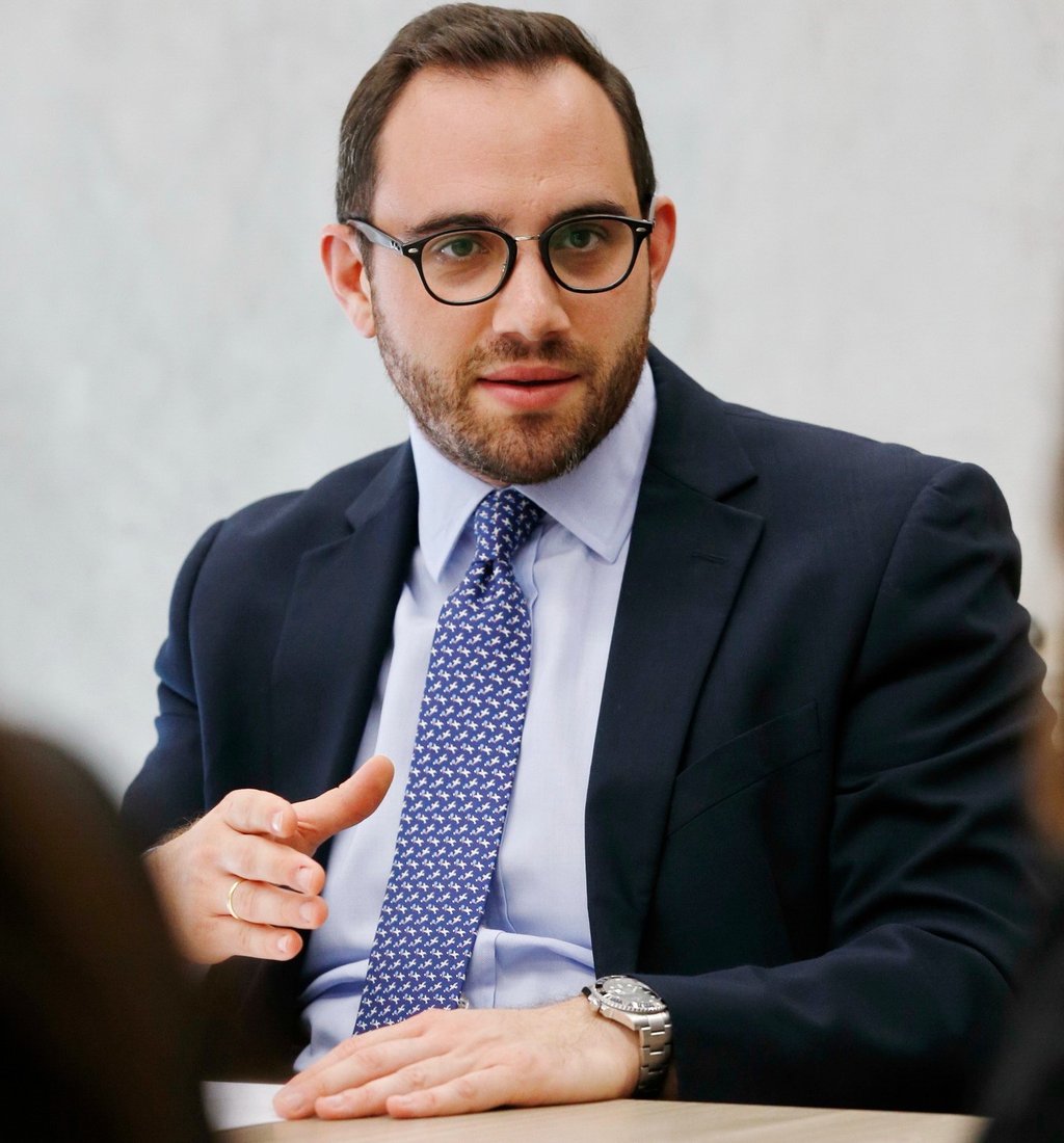 syn nic konstantinides.jpg